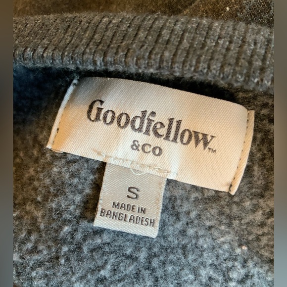 *SOLD ON EBAY* Men’s Goodfellow Gray Sweater - Picture 3 of 4